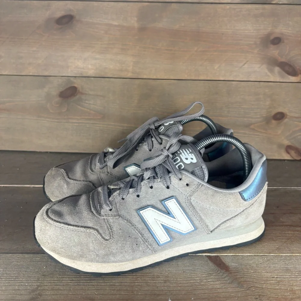 new balance 500 womens size 8 shoes gray suede running sneakers